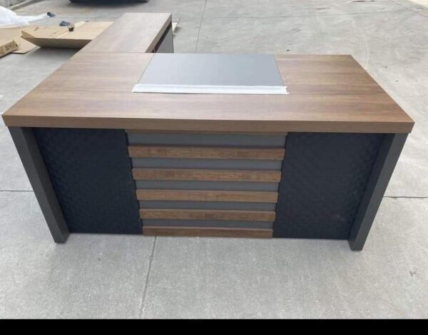 Vismaya Furniture Wooden Modren Office Table OT-006